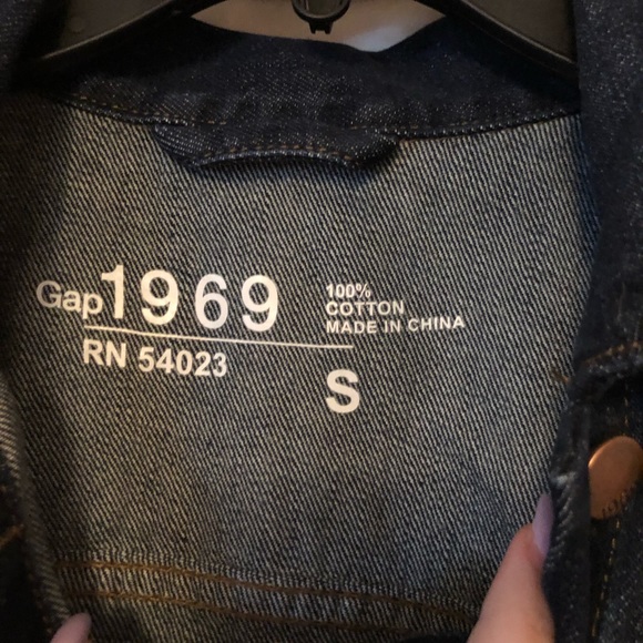 Denim jacket - Picture 2 of 3